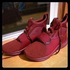 Puma Women’s Phenom Sneaker